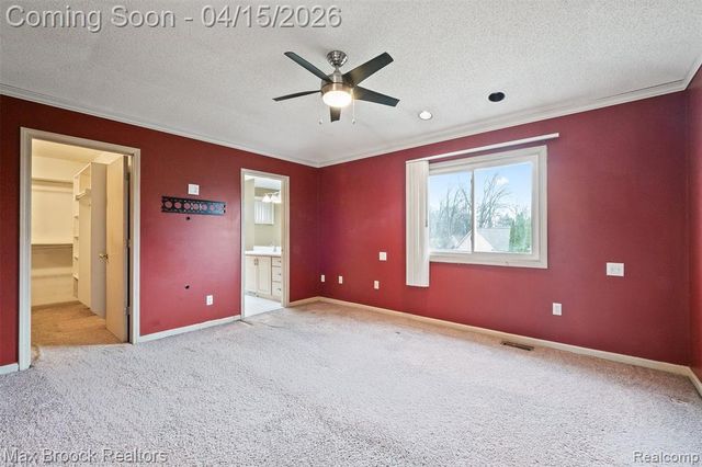 33160 Wendy Drive, Sterling Heights, MI 48310