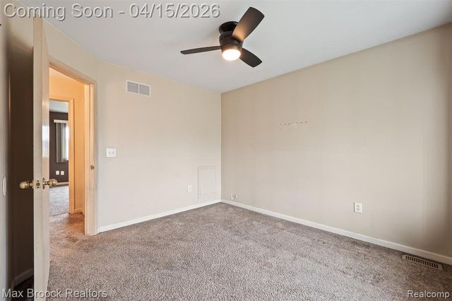 33160 Wendy Drive, Sterling Heights, MI 48310