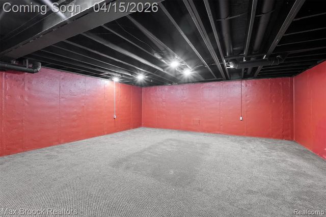 33160 Wendy Drive, Sterling Heights, MI 48310