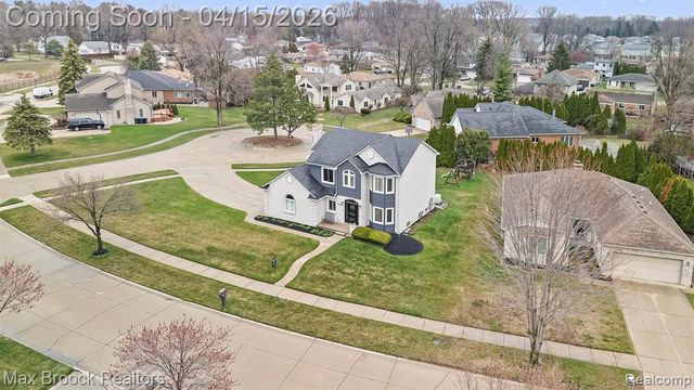 33160 Wendy Drive, Sterling Heights, MI 48310