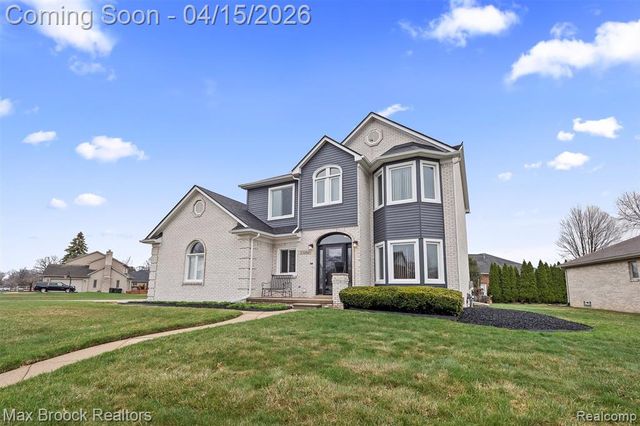 33160 Wendy Drive, Sterling Heights, MI 48310