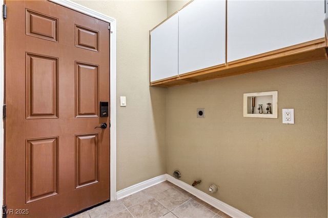 8912 Windsor Locks Avenue, Las Vegas, NV 89134