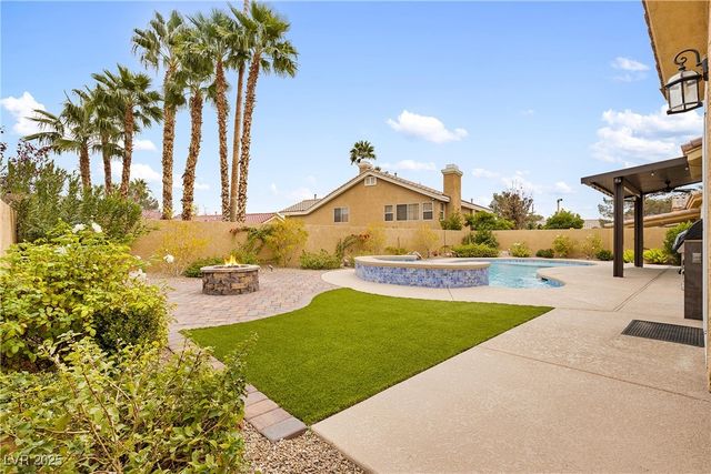 8912 Windsor Locks Avenue, Las Vegas, NV 89134