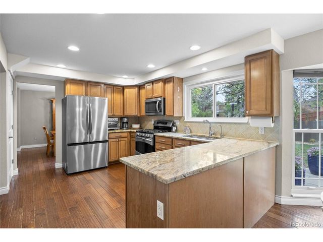 10866 E Berry Ave, Englewood, CO 80111