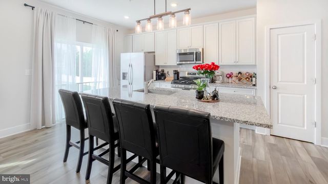 11042 CORVIN PL, White Plains, MD 20695