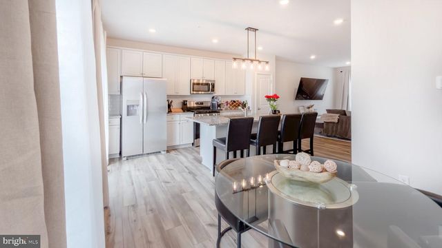 11042 CORVIN PL, White Plains, MD 20695