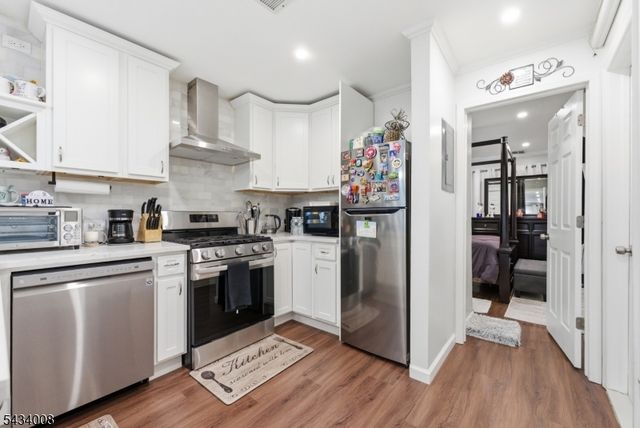 235 Dakota St, Paterson City, NJ 07503