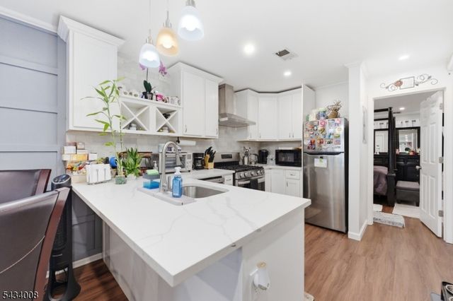 235 Dakota St, Paterson City, NJ 07503