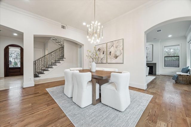 4613 Evergreen Street, Bellaire, TX 77401