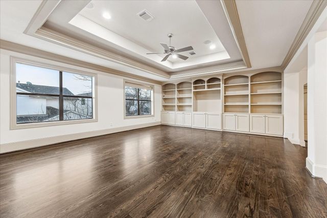 4613 Evergreen Street, Bellaire, TX 77401