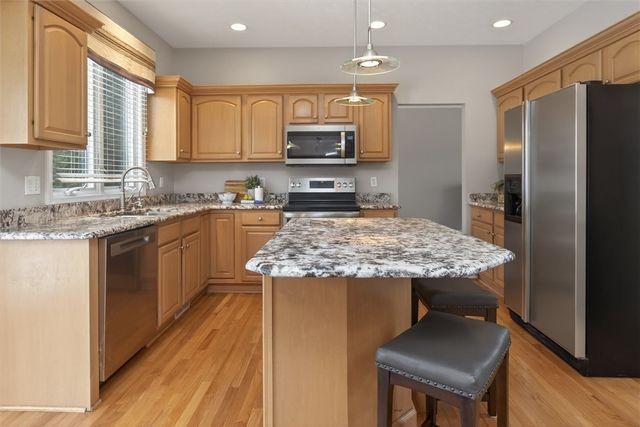 78 Bainbridge Lane, Penfield, NY 14580