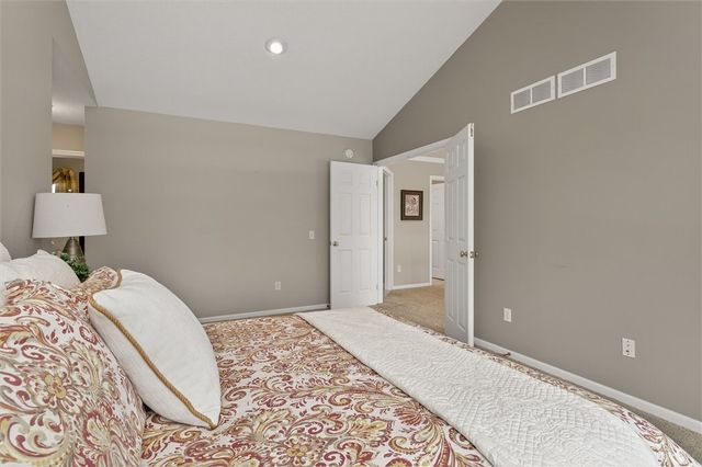 78 Bainbridge Lane, Penfield, NY 14580