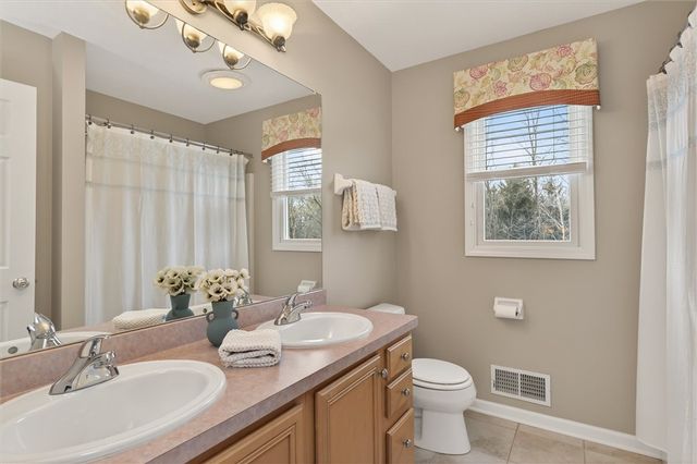 78 Bainbridge Lane, Penfield, NY 14580