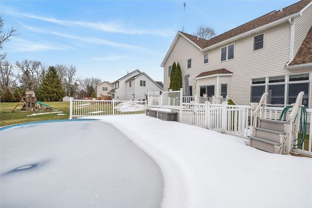 78 Bainbridge Lane, Penfield, NY 14580