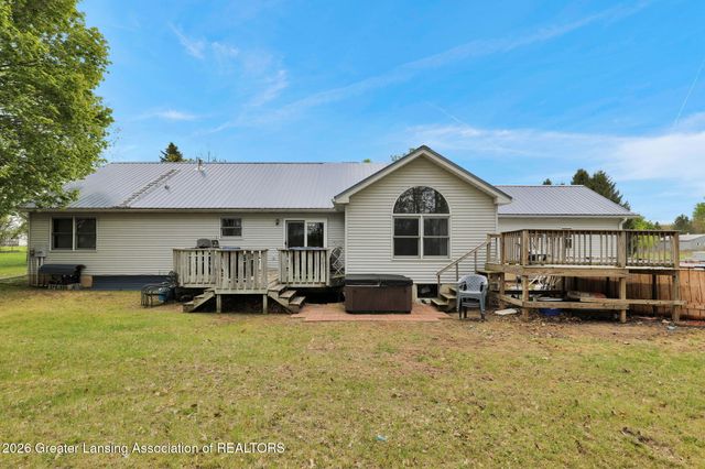 13629 Dusty Trail, Grand Ledge, MI 48837