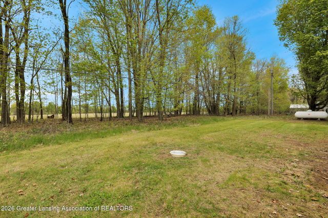 13629 Dusty Trail, Grand Ledge, MI 48837