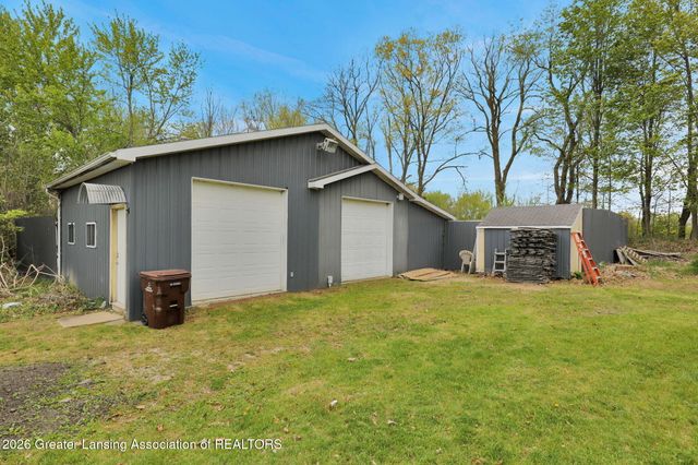 13629 Dusty Trail, Grand Ledge, MI 48837