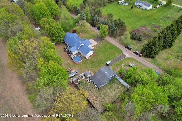 13629 Dusty Trail, Grand Ledge, MI 48837