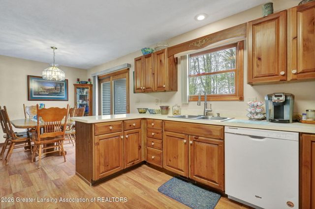13629 Dusty Trail, Grand Ledge, MI 48837