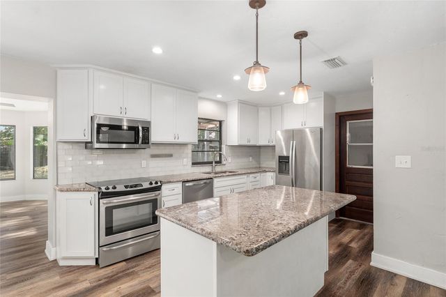 7923 SW 55TH PLACE, Gainesville, FL 32608
