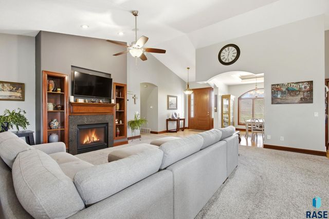 27217 Lovely Pl Place, Tea, SD 57064