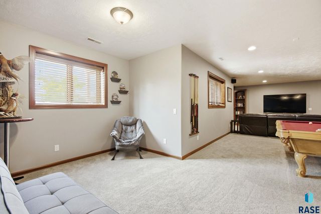 27217 Lovely Pl Place, Tea, SD 57064