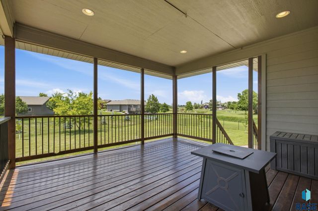 27217 Lovely Pl Place, Tea, SD 57064