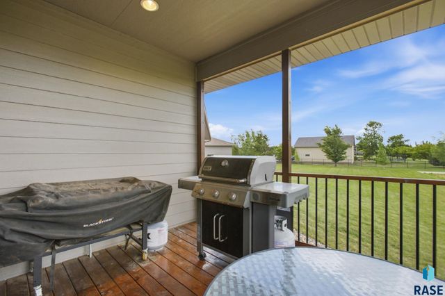 27217 Lovely Pl Place, Tea, SD 57064