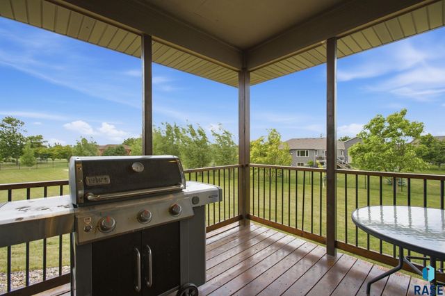 27217 Lovely Pl Place, Tea, SD 57064