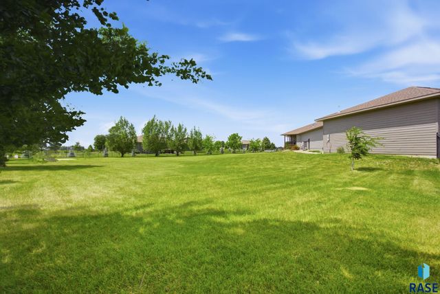 27217 Lovely Pl Place, Tea, SD 57064