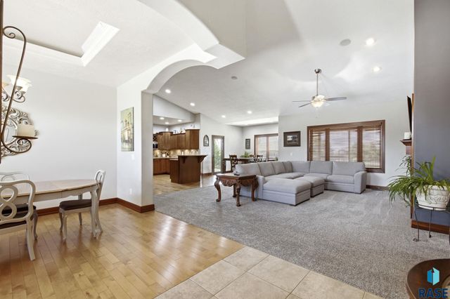 27217 Lovely Pl Place, Tea, SD 57064