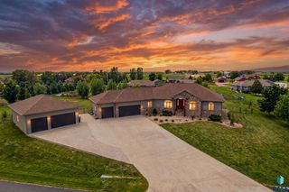 27217 Lovely Pl Place, Tea, SD 57064