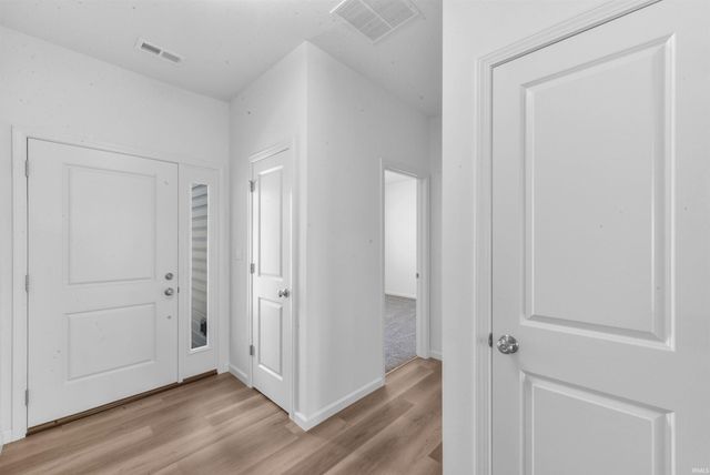 1123 Colcester Lane, West Lafayette, IN 47906