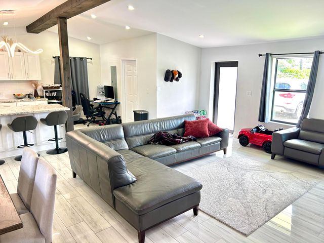2507 BIMINI Lane, Fort Lauderdale, FL 33312