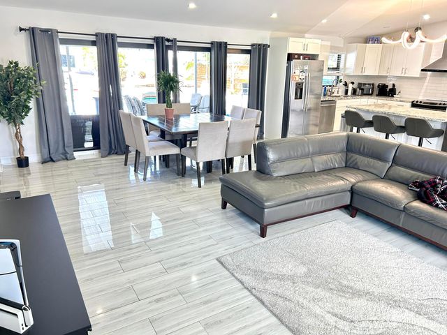2507 BIMINI Lane, Fort Lauderdale, FL 33312