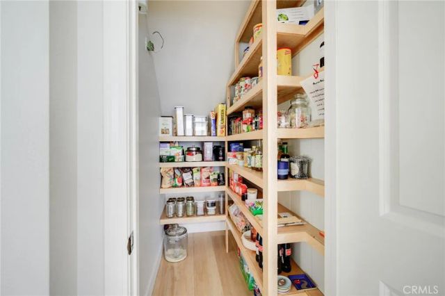 23315 Portland Lane, Valencia, CA 91355