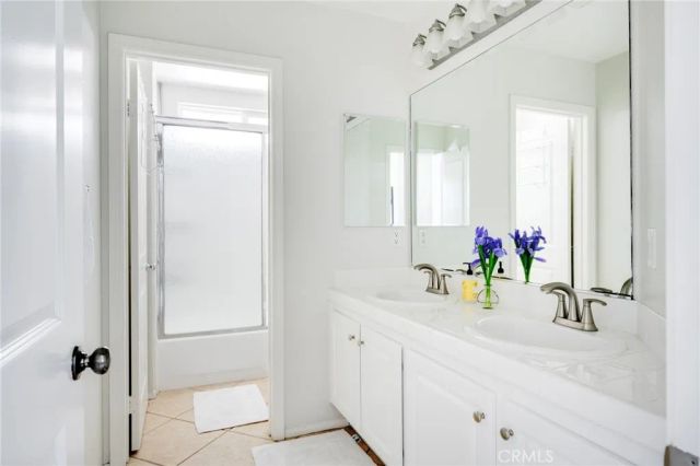 23315 Portland Lane, Valencia, CA 91355