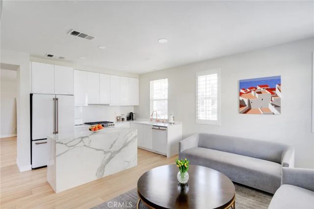 23315 Portland Lane, Valencia, CA 91355