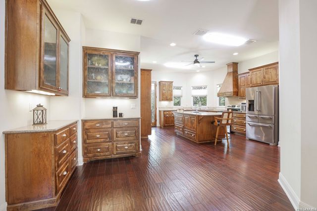 3009 Fallbrook Manor, Bulverde, TX 78163