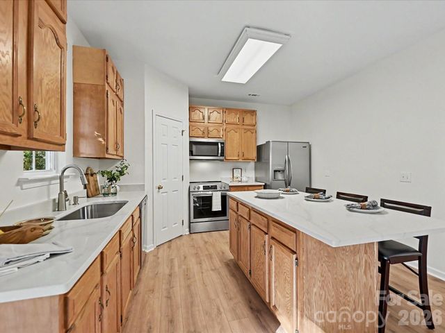 9132 Royal Highlands Court, Charlotte, NC 28277