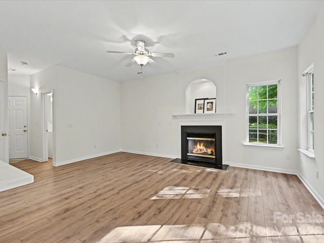 9132 Royal Highlands Court, Charlotte, NC 28277