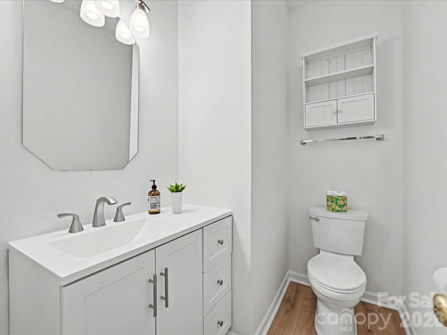 9132 Royal Highlands Court, Charlotte, NC 28277