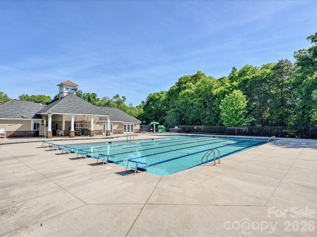 9132 Royal Highlands Court, Charlotte, NC 28277