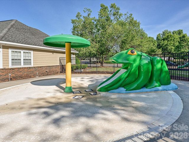 9132 Royal Highlands Court, Charlotte, NC 28277