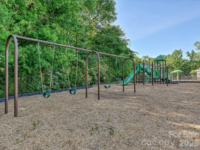 9132 Royal Highlands Court, Charlotte, NC 28277