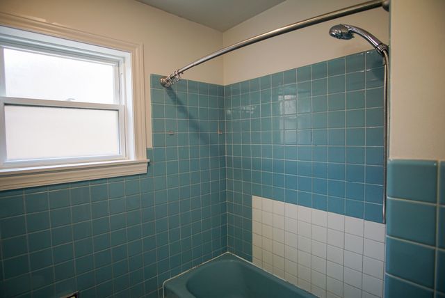 6646 26th Street 2R, Berwyn, IL 60402
