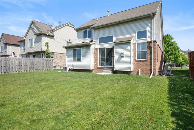 29885 Lacy Drive, Westland, MI 48186