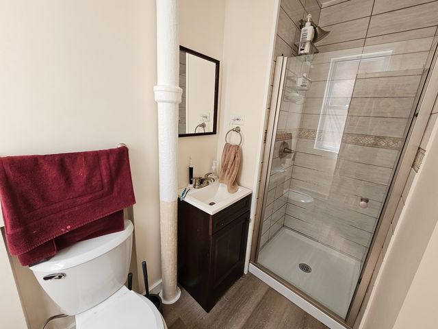 7328 N Honore Street COACHHS-1, Chicago, IL 60626