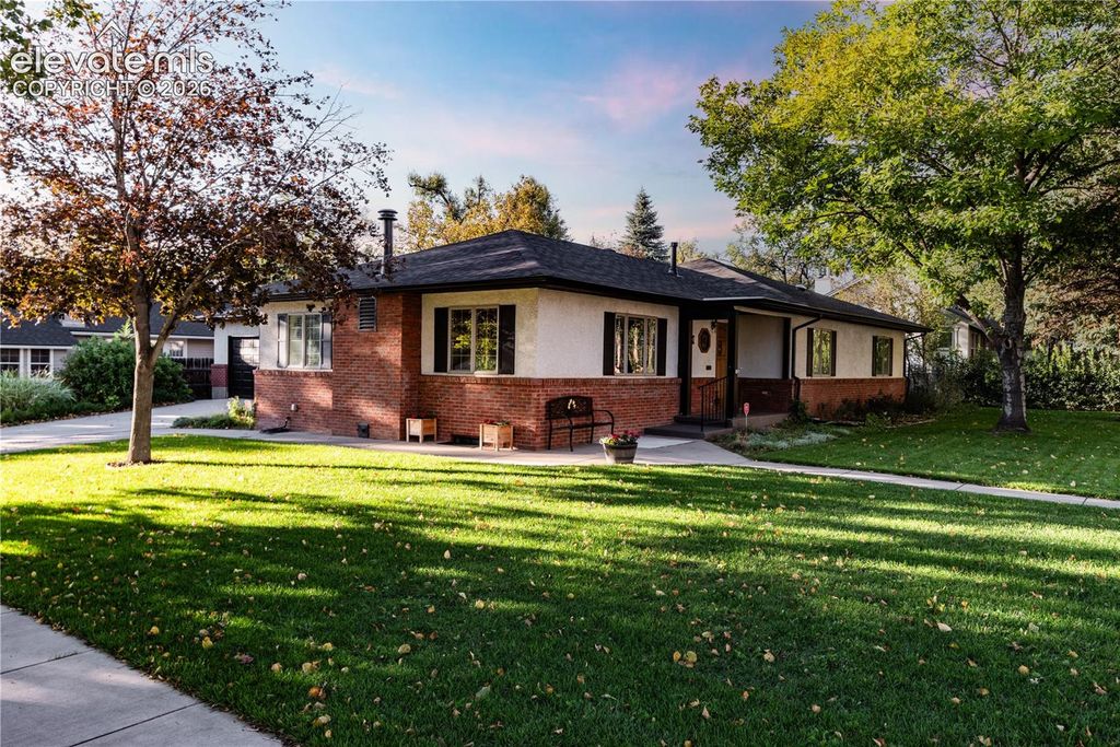 2204 N Cascade Avenue, Colorado Springs, CO 80907 — exterior
