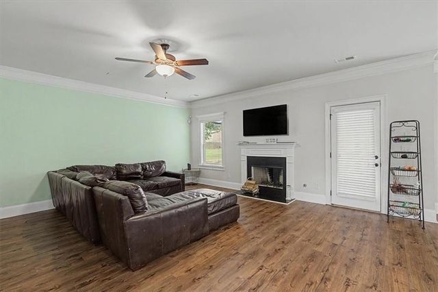 2327 Magaw Lane, Powder Springs, GA 30127